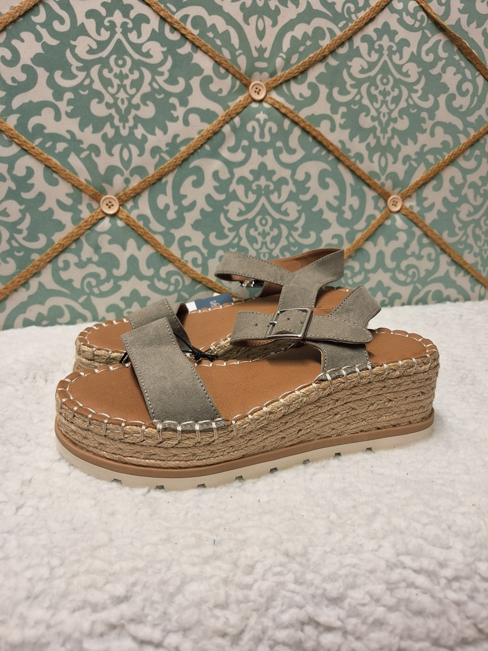 NWT Women's Taupe Espadrille Platform Sandals Sz 7.5 - Picture 16 of 16